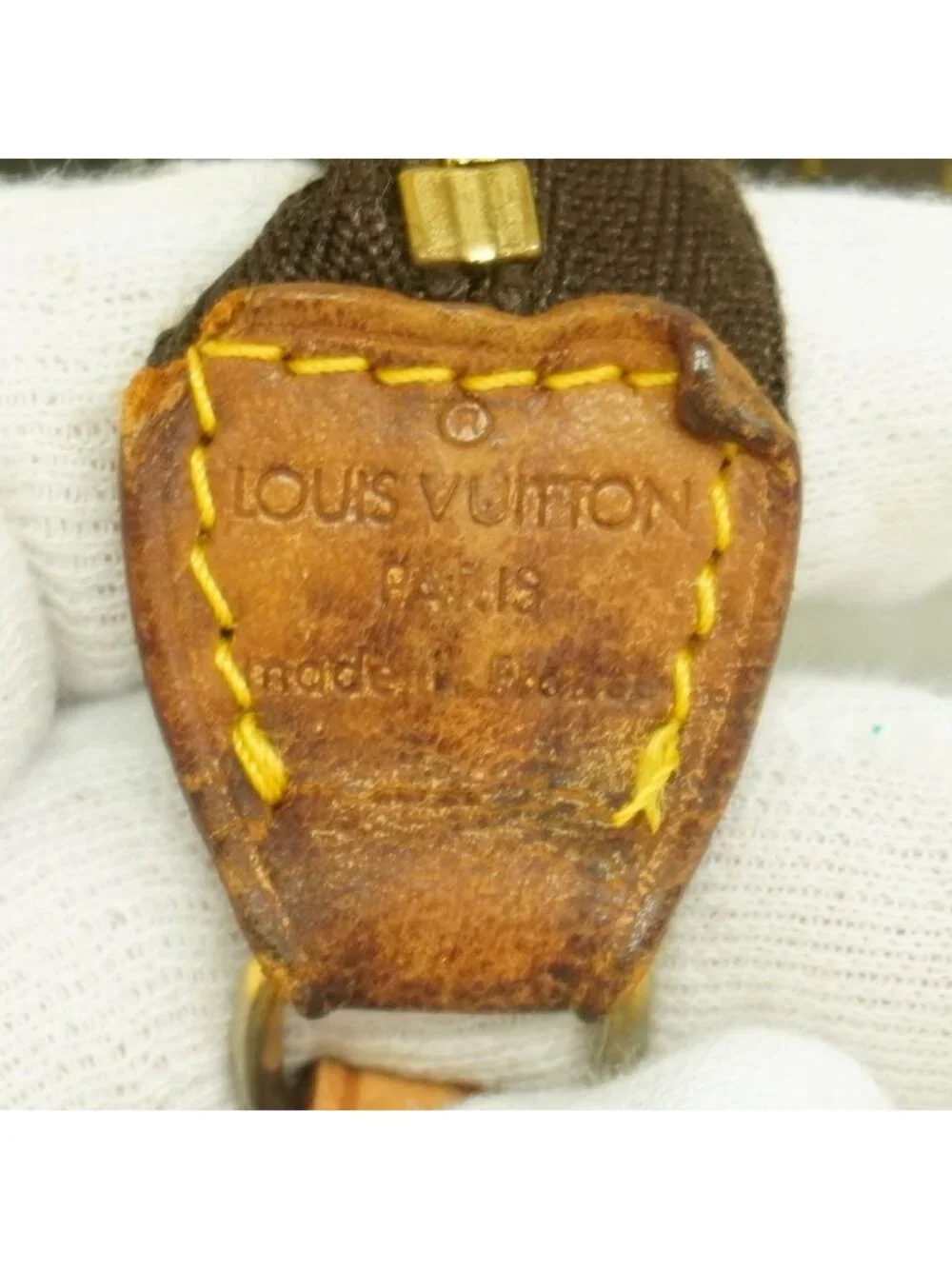 Louis Vuitton odors description m51980
